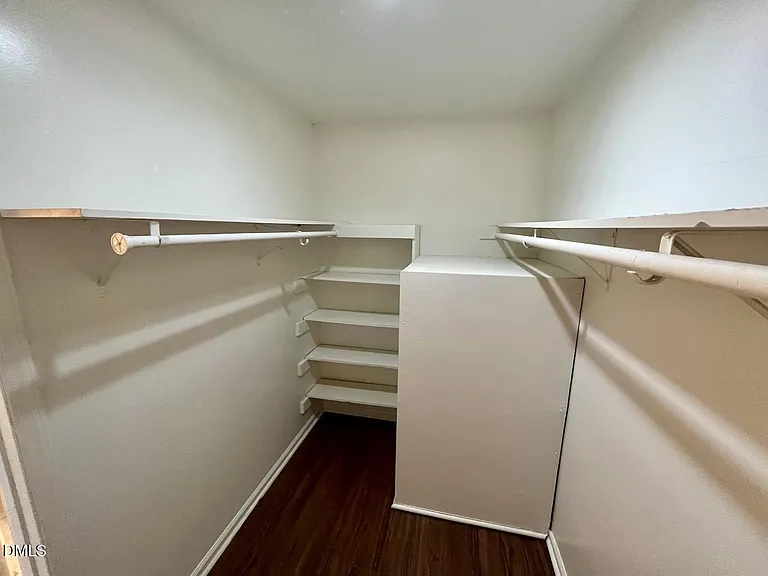 4205 Greencastle Ct #D — Photo 9