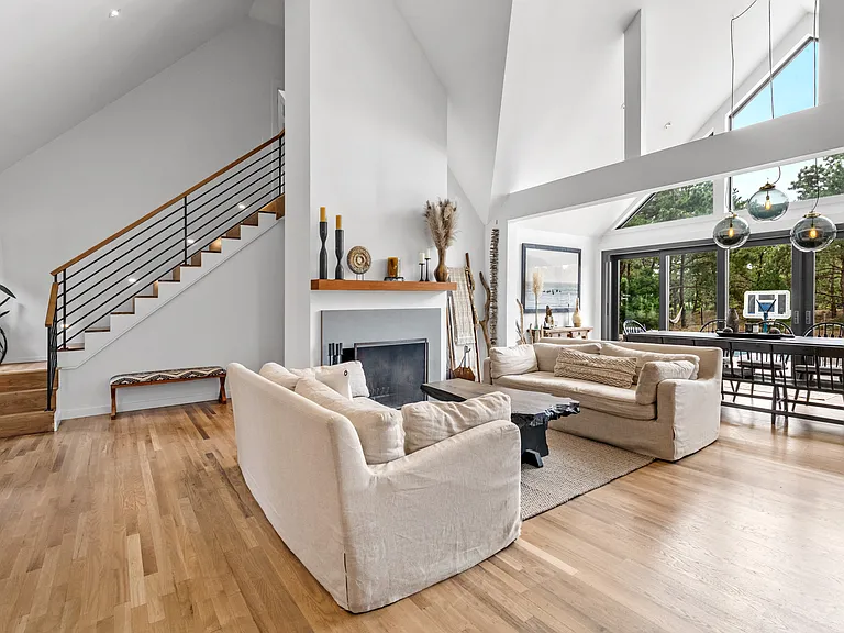 2 Castle Ct — Photo 11