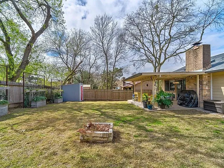 7007 Mount Carrell Dr — Photo 18