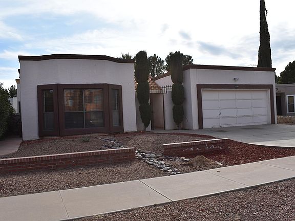 3rd image of 11561 Town Lake Ln