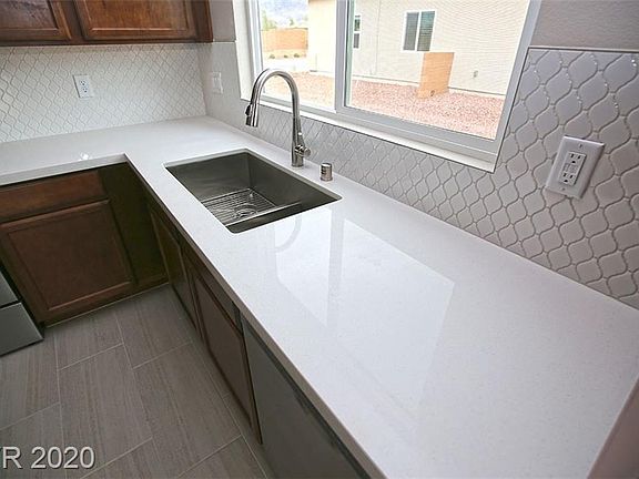 4th image of 5545 E La Campana Dr