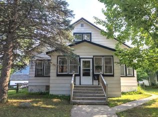 18 E Spirit Ave, Tomahawk, WI 54487