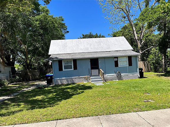 3rd image of 618 Coke Ave