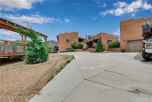 1st image of 53885 Oak Knoll Dr