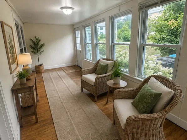 14-16 Hamlin Street, Orono ME, 14-16 Hamlin St #14A, Orono, ME 04473