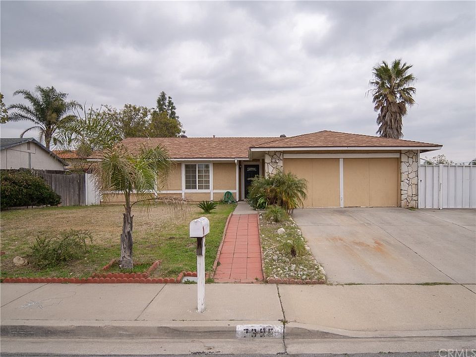 1st image of 7395 Lombardy Ave