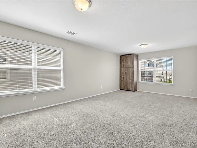 1425 Bull St — Photo 25