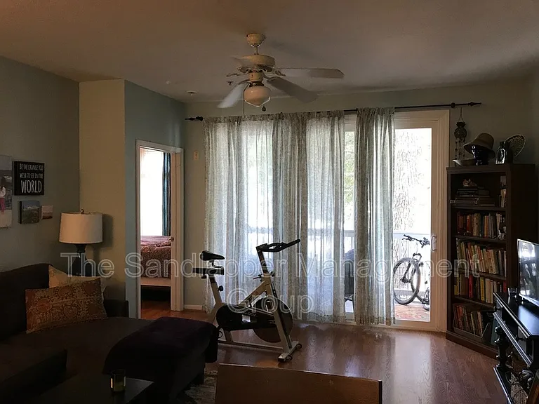 60 Fenwick Hall Aly #426 — Photo 7
