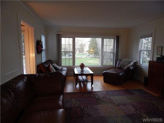 4th image of 5282 McKinley Pkwy
