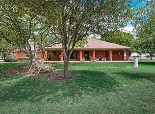 314 Vinyard Dr, Waxahachie, TX 75167