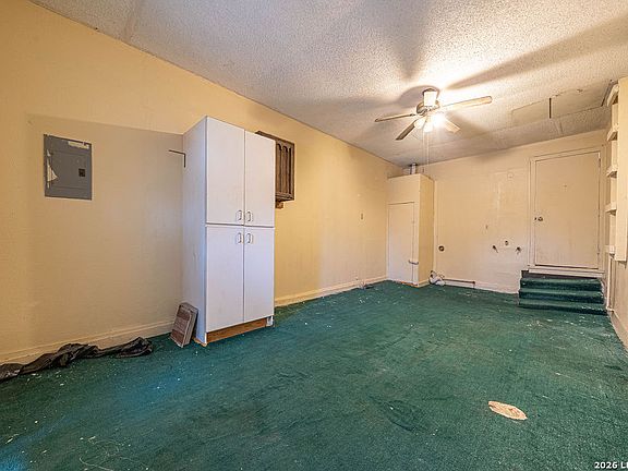 5th image of 325 MARYLAND ST