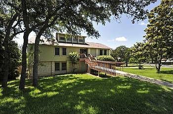 1st image of 1601 Shannon Oaks Trl