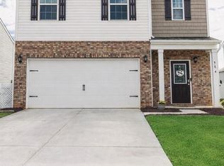 559 King Clover Ln, Clover, SC 29710