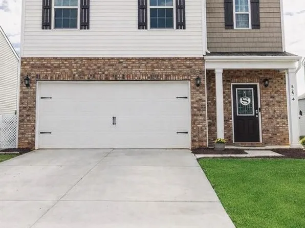 559 King Clover Ln, Clover, SC 29710