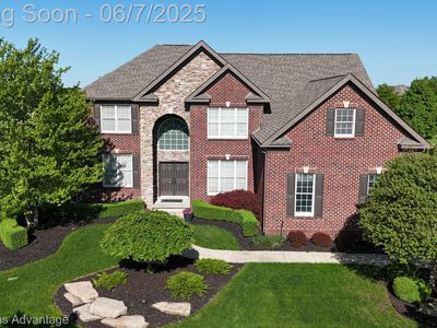 50702 Amesburg Dr, Novi, MI, 48374