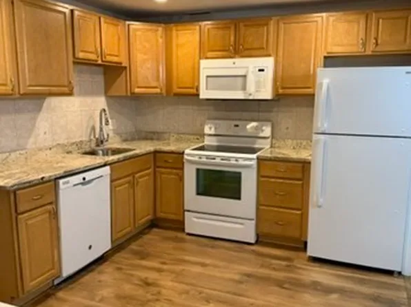 41 Spencer Rd APT 32G, Boxboro, MA 01719