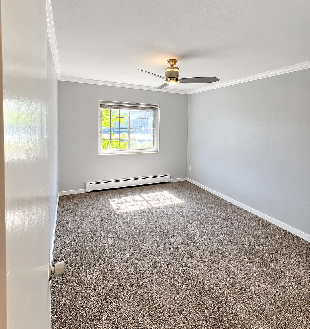 2 bed, 836 sqft, $1,800 — Photo 4