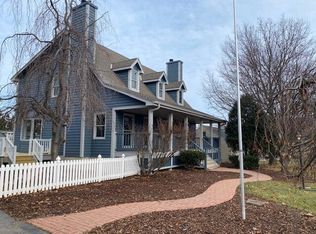 4640 Saint Regis Dr, Racine, WI 53403