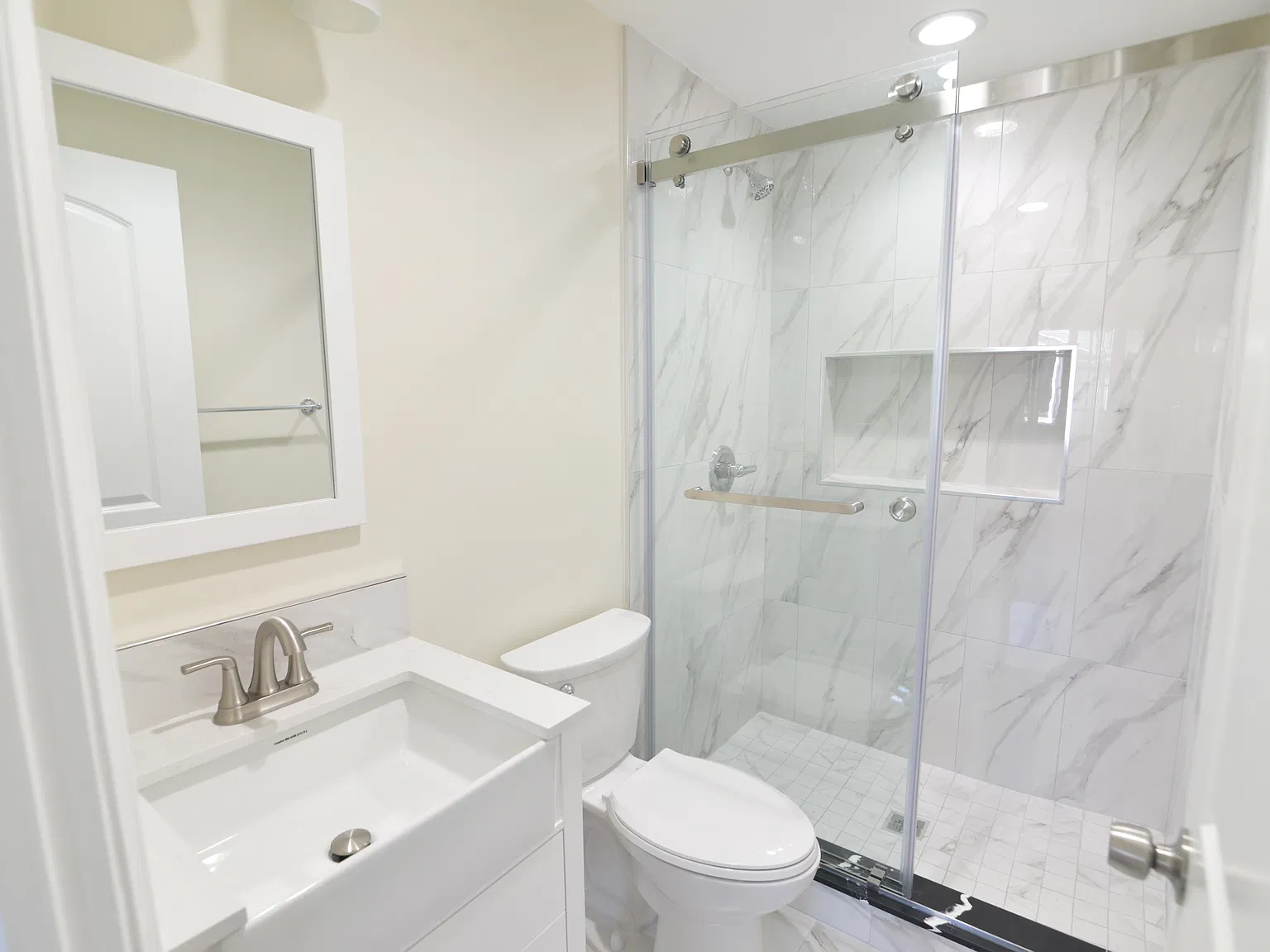 11864 Ricky Ave — Photo 3