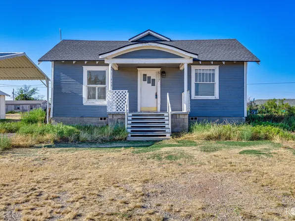 817 3rd St, Sterling City, TX 76951