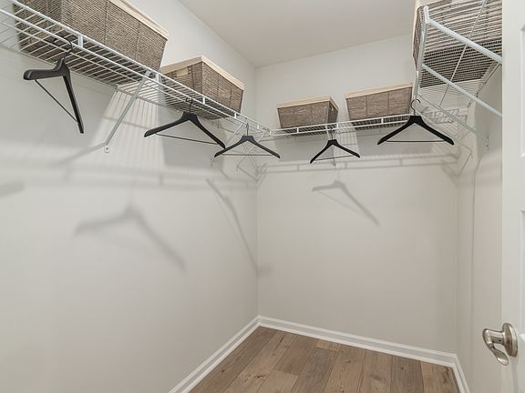 Owner s walk-in closet