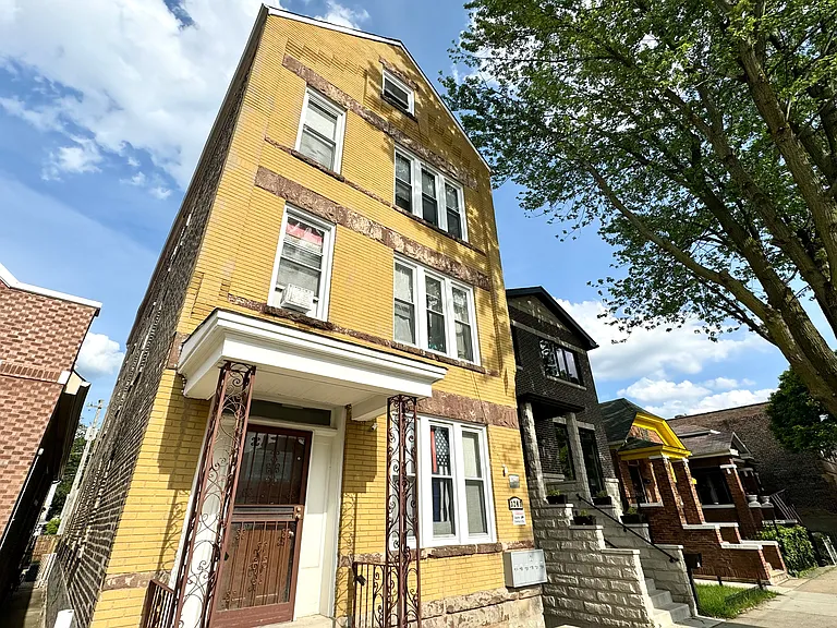 3247 S May St #2R — Photo 12