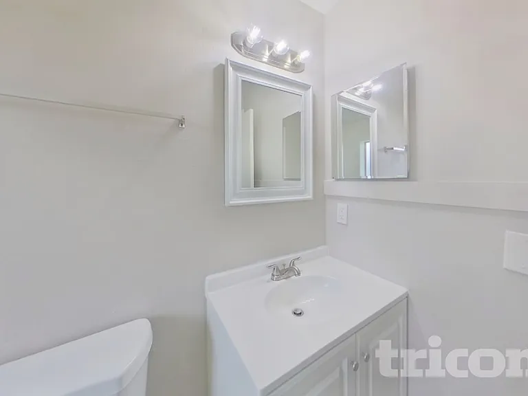 11415 Cardiff Dr — Photo 8