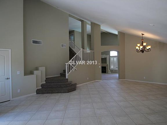 5th image of 4678 Ashington St