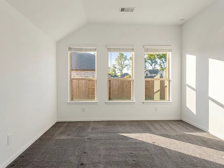 7523 McKinney Falls Ct — Photo 2