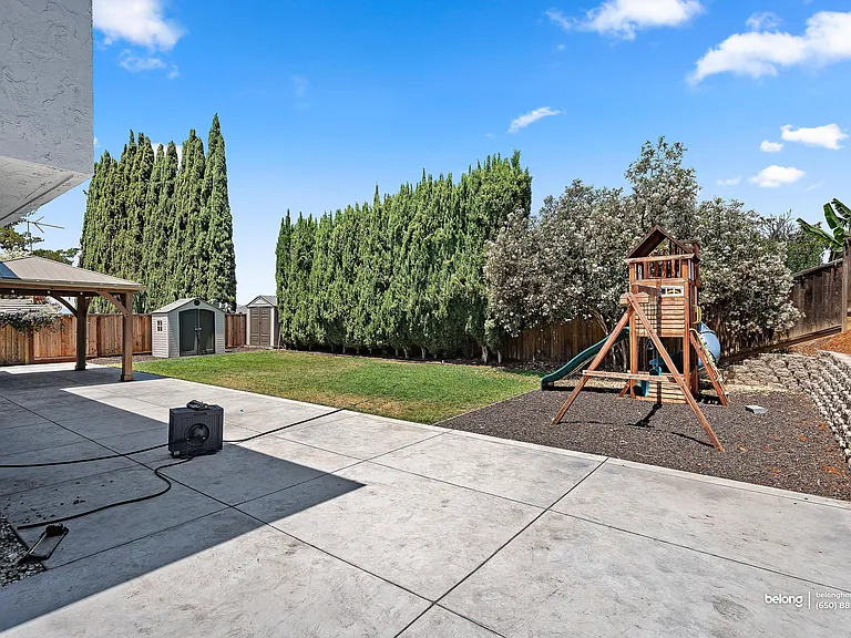 3661 Slopeview Dr — Photo 76