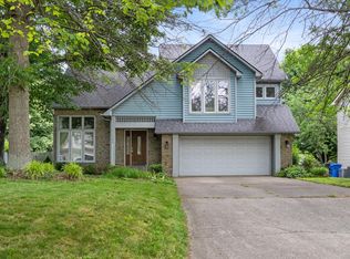 389 Preakness Dr, Lexington, KY 40516