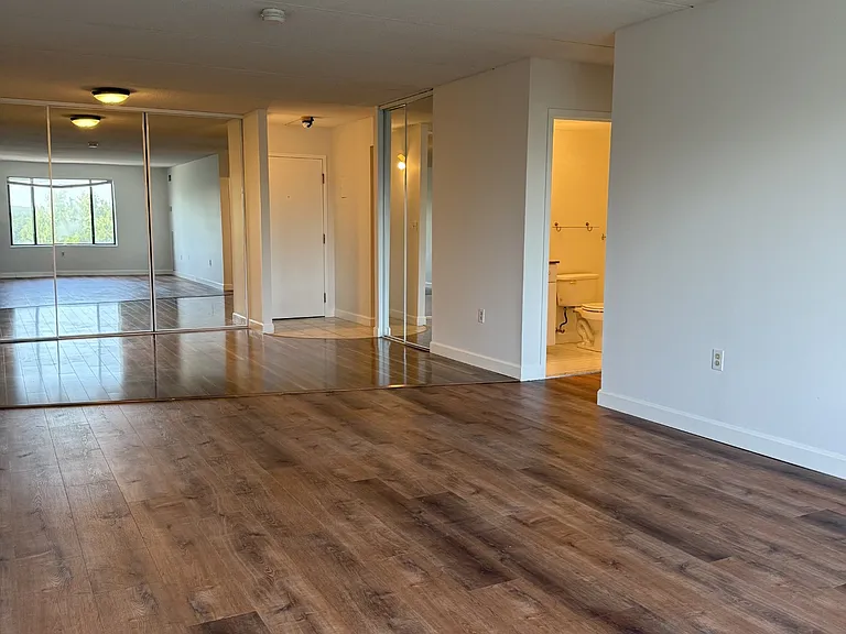 1550 Worcester Rd #304 — Photo 8
