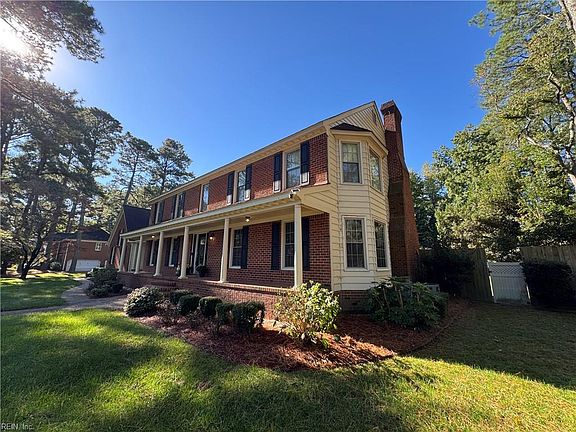 3rd image of 4109 Roenker Ln