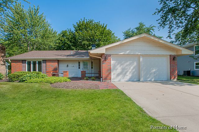 1st image of 23W276 Woodcroft Dr