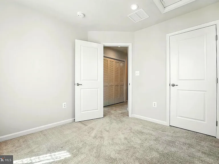 1716 Scenic Loop — Photo 23