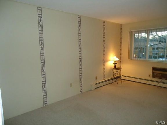 5th image of 605 Ameridge Dr
