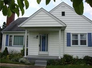 2246 Elm Dr, Ford City, PA 16226