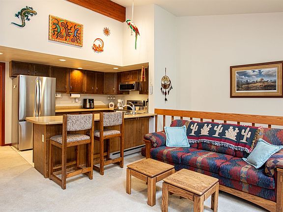 2nd image of 324 W Main Street UNIT 3