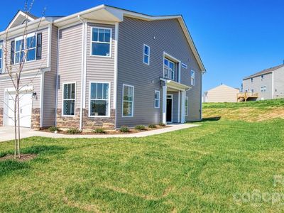 35 Ravens Ridge Rd, Hendersonville, NC, 28792