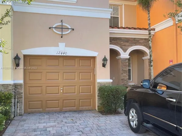 12440 Emerald Creek Mnr #17, Fort Lauderdale, FL 33325