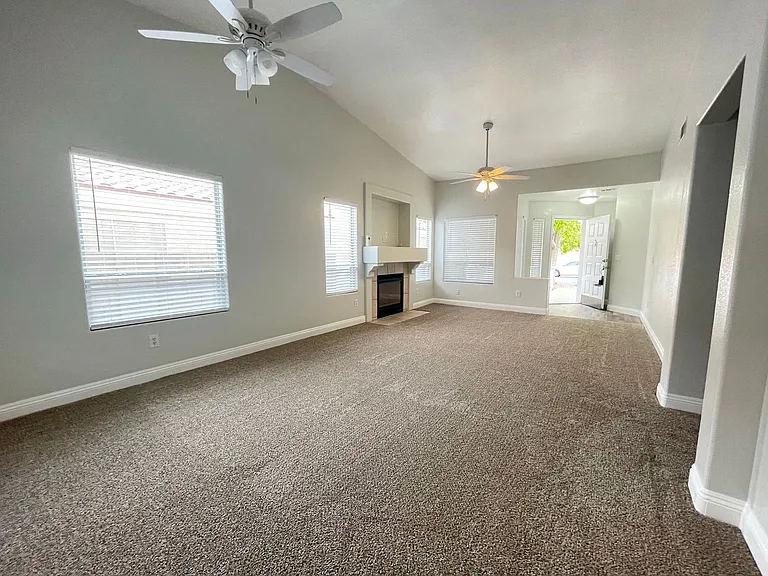 3229 Indian Moon Dr — Photo 9