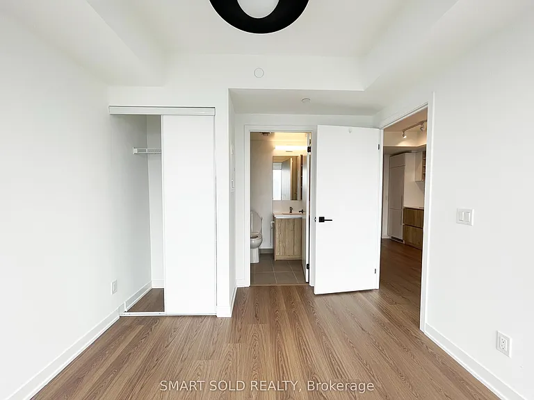 319 Jarvis St #4707 — Photo 12