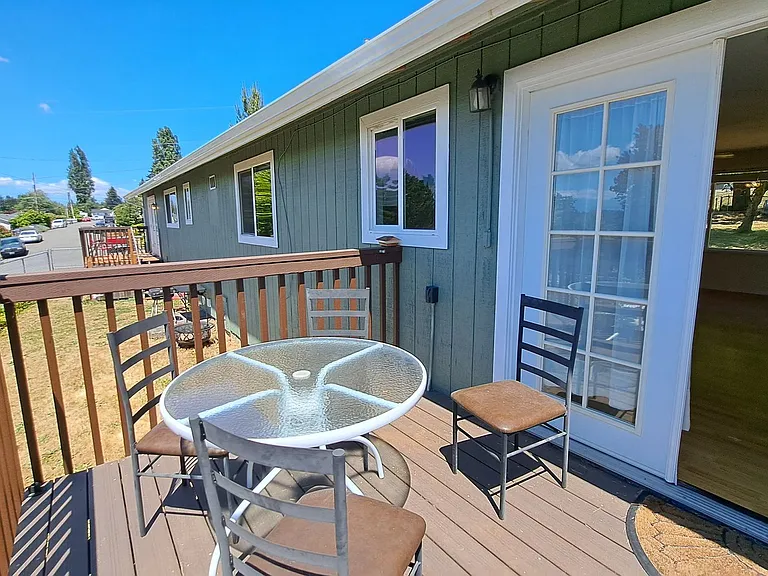3259 Wright Ave — Photo 23