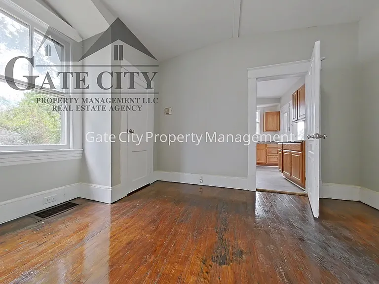 1006 Holton Pl #B — Photo 7