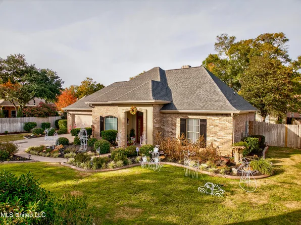 2500 Old Bay Rd, Biloxi, MS 39531