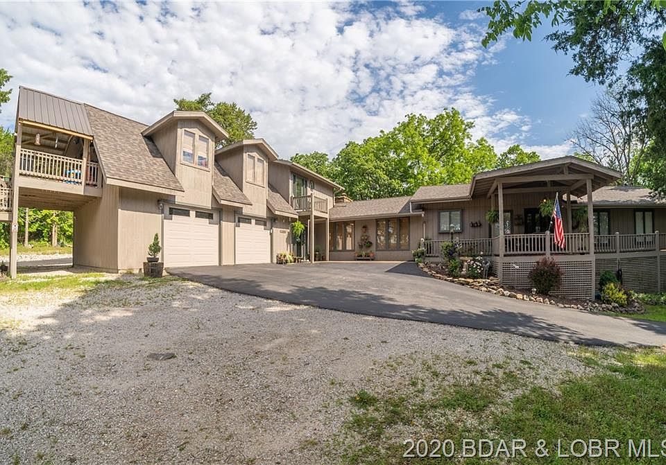 1st image of 215 Lake Valley Dr