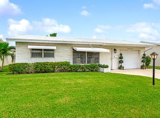 124 SW 14th St, Boynton Beach, FL 33426