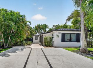 26 NE 3rd St #A, Dania, FL 33004