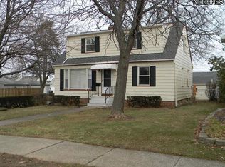 13501 Oakview Blvd, Garfield Heights, OH