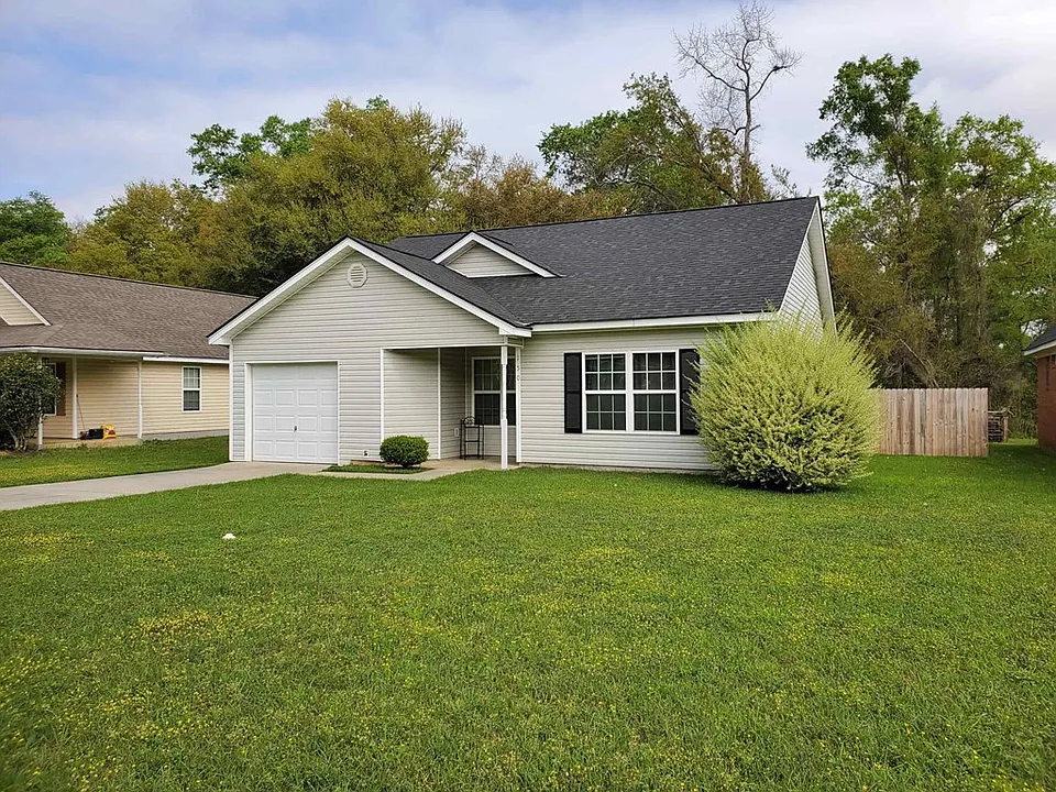 150 Senah Dr
